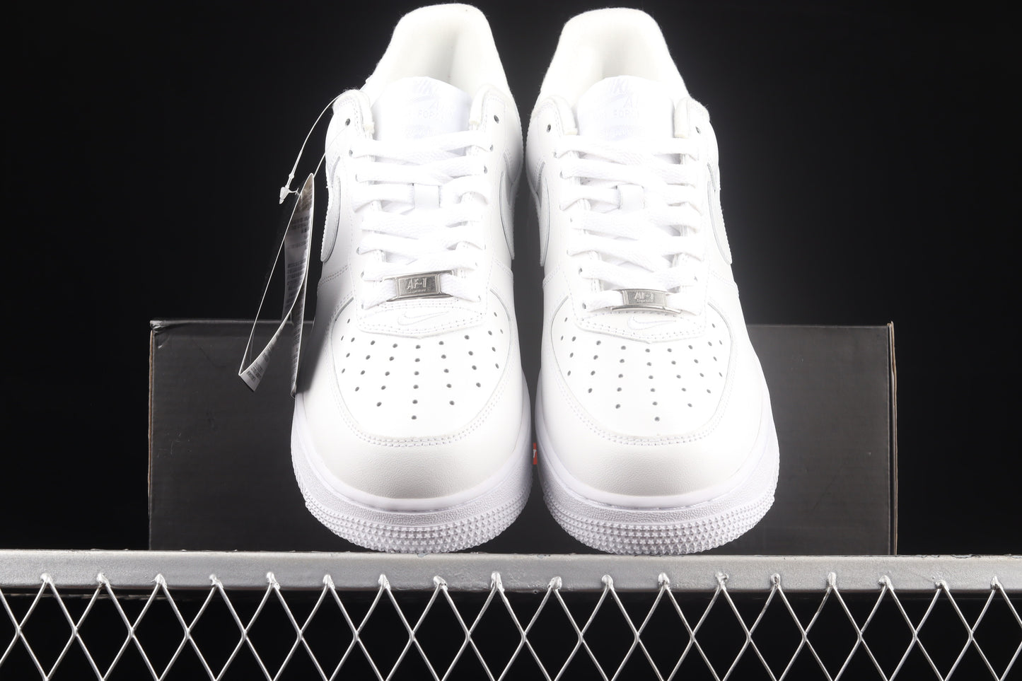 Air Force 1 Low White Supreme | איירפורס נמוכות