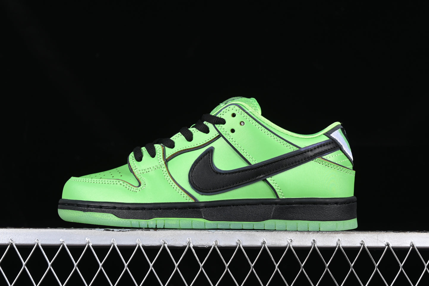 Dunk Low SB The Powerpuff Girls Buttercup | דאנק נמוכות