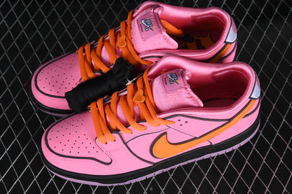 Dunk Low SB The Powerpuff Girls Blossom | דאנק נמוכות