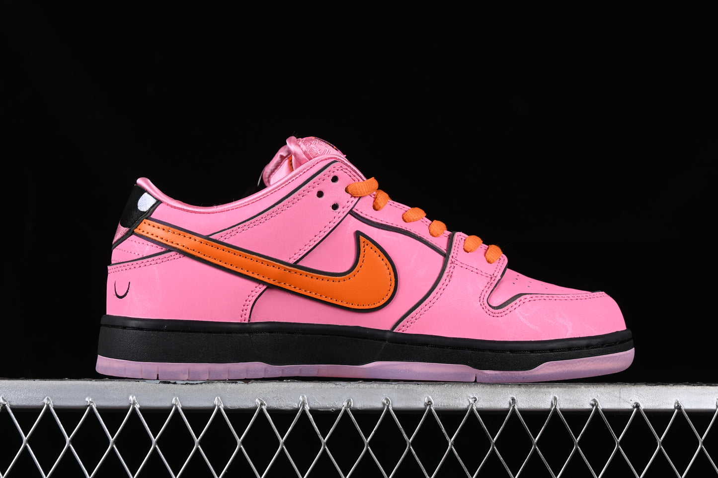 Dunk Low SB The Powerpuff Girls Blossom | דאנק נמוכות