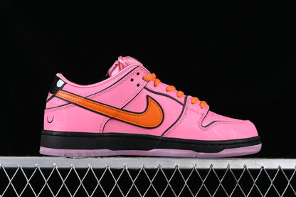 Dunk Low SB The Powerpuff Girls Blossom | דאנק נמוכות