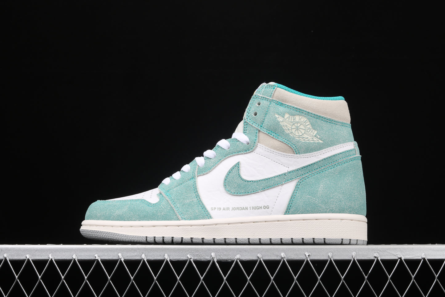 Air Jordan 1 Retro High Turbo Green | ג'ורדן 1 גבוהות