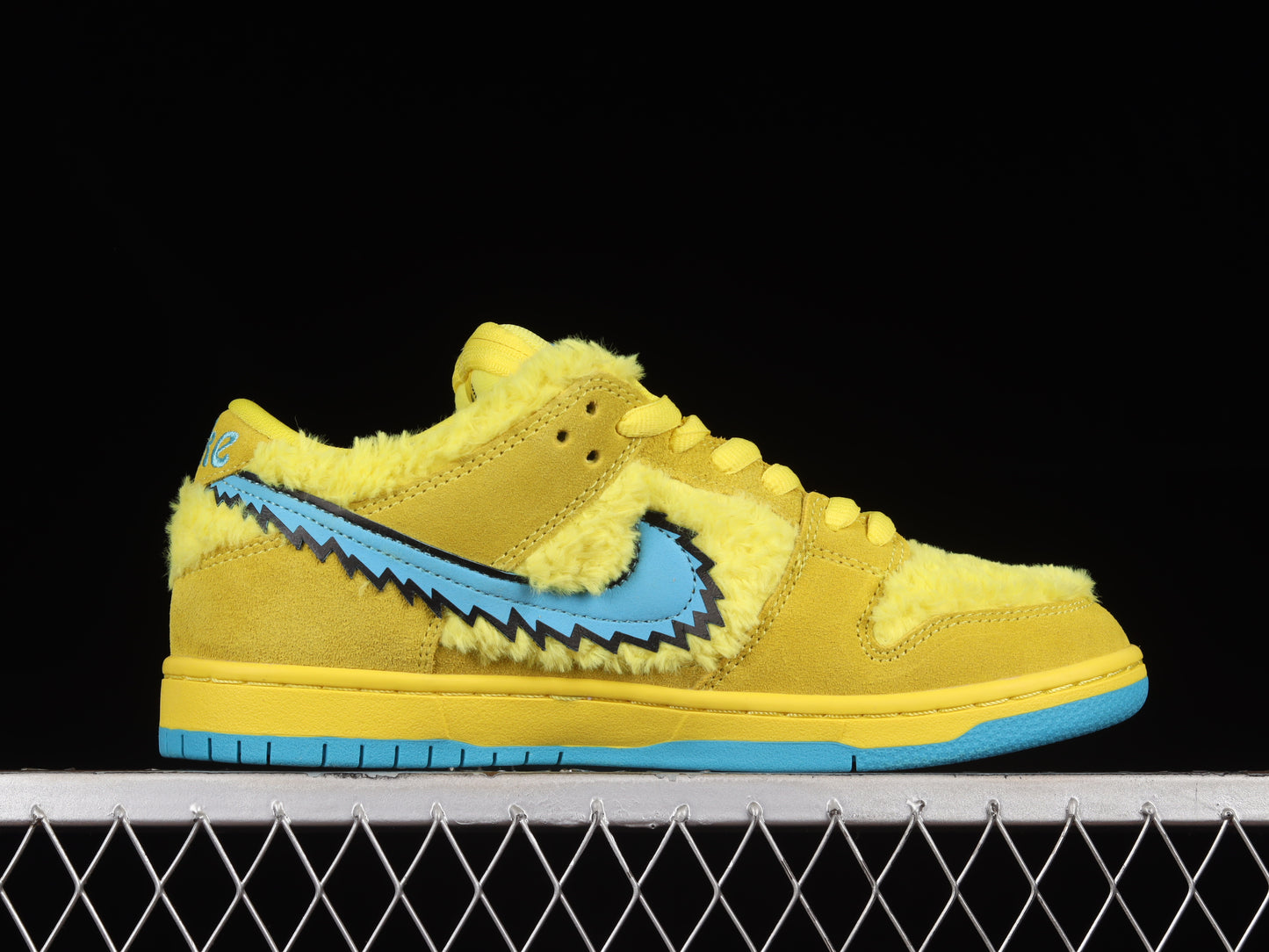 Dunk Low SB Grateful Dead Yellow | דאנק נמוכות