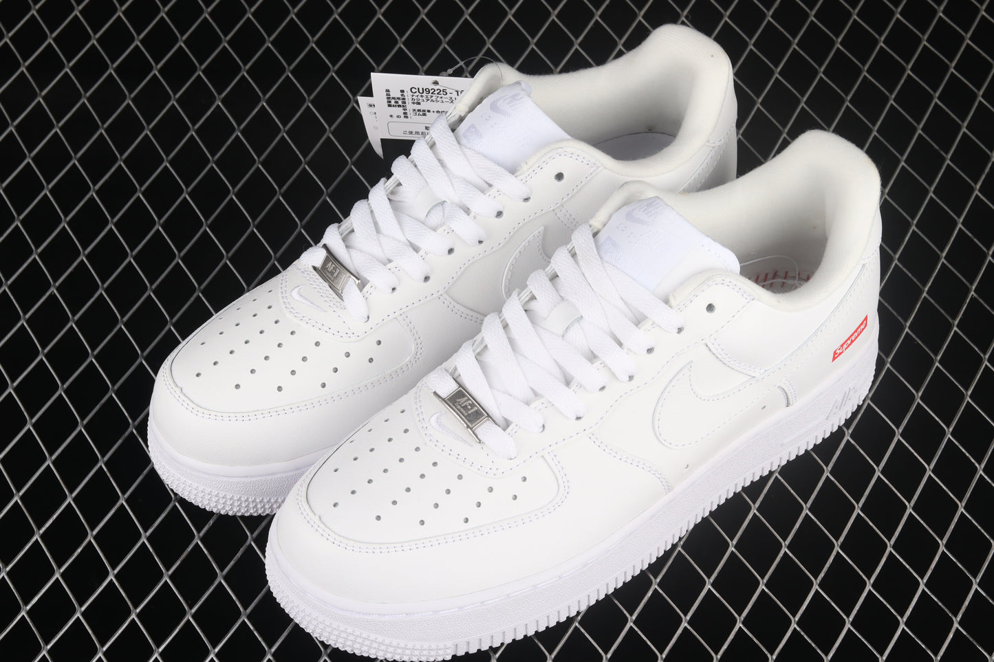 Air Force 1 Low White Supreme | איירפורס נמוכות