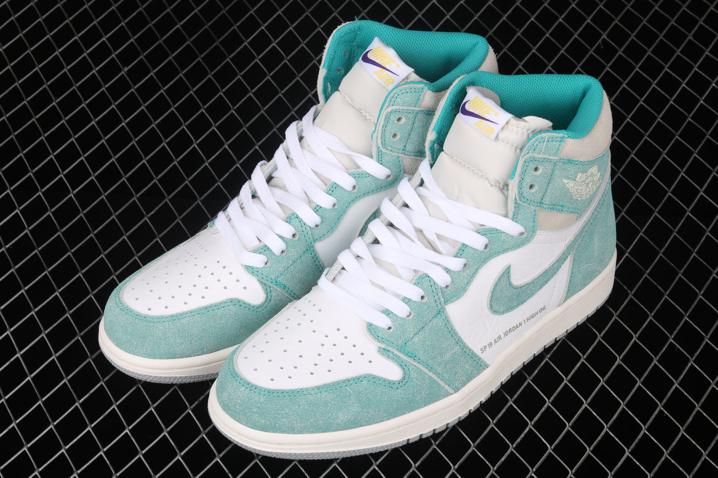 Air Jordan 1 Retro High Turbo Green | ג'ורדן 1 גבוהות