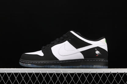 Dunk Low SB Staple Panda Pigeon | דאנק נמוכות