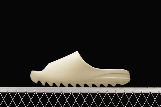 Yeezy Slide Bone | ייזיי סלייד