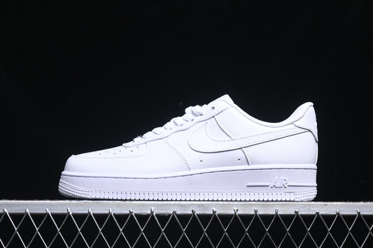 Air Force 1 Low '07 White | איירפורס נמוכות